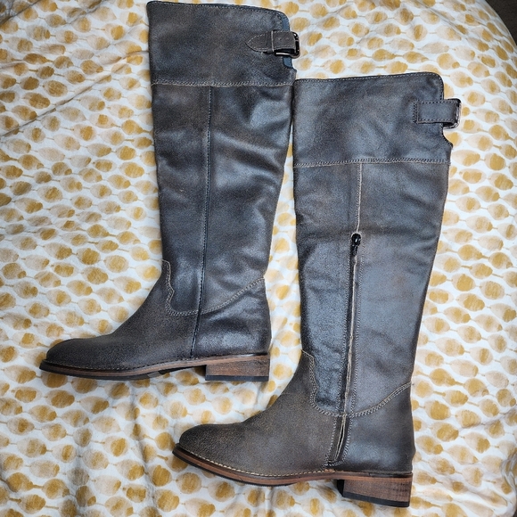 BP Leather Extended Calf Side Zip Boots Grey Tall Womens 7
